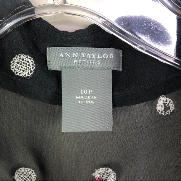 Ann Taylor Petites 10p Black sheer embroidered button down blouse - Picture 2 of 6